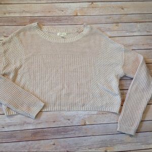 UO silence + noise crop sweater